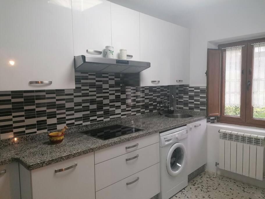 Apartamento En Casa Rural Con Amplio Jardin A 5 Min De La Playa Situacion Inmejorable La Riera  ภายนอก รูปภาพ